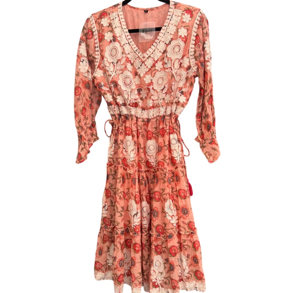 Embroidered Dress with Cream Lace Detail Size XL- cottagecore - Picture 2 of 15